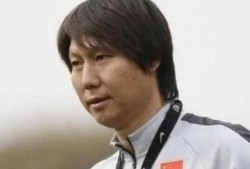 李铁最新爆料搜索,足球圈内幕大曝光，独家爆料震惊业界